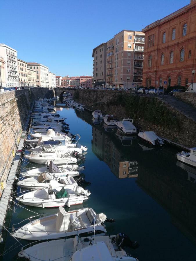 Casa L'Abbraccio Apartment Livorno Exterior foto